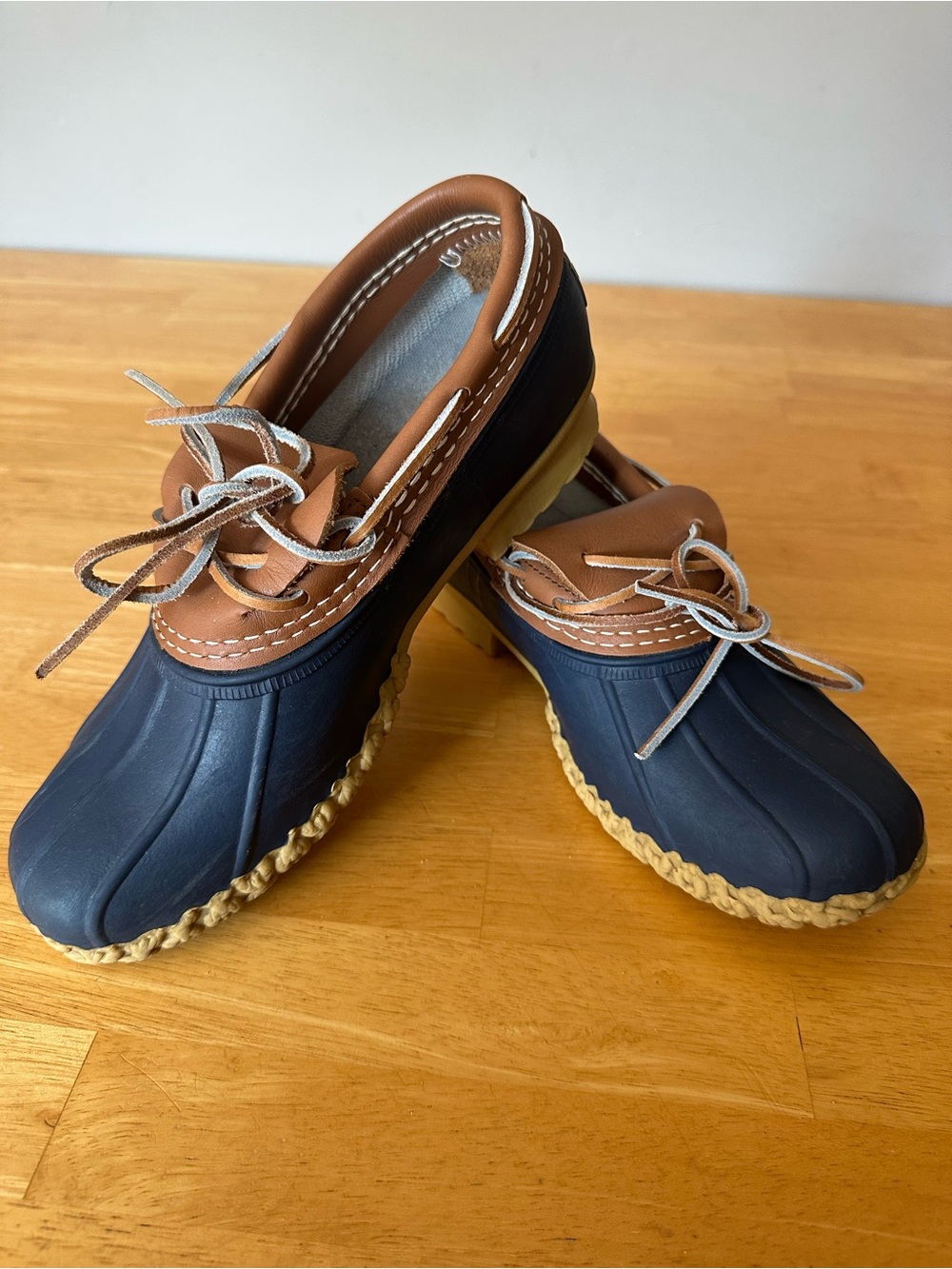 L.L. Bean Women's Size 9 Navy Blue Rubber Moc/Bean Boots